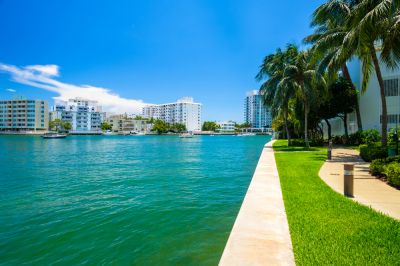 Minimize Flooding Risk with Seawall Repair!